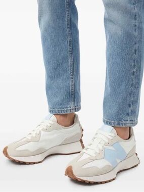 New Balance 327 Women's Sneakers